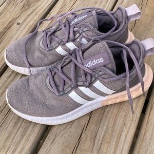 ADIDAS: Ultraboost